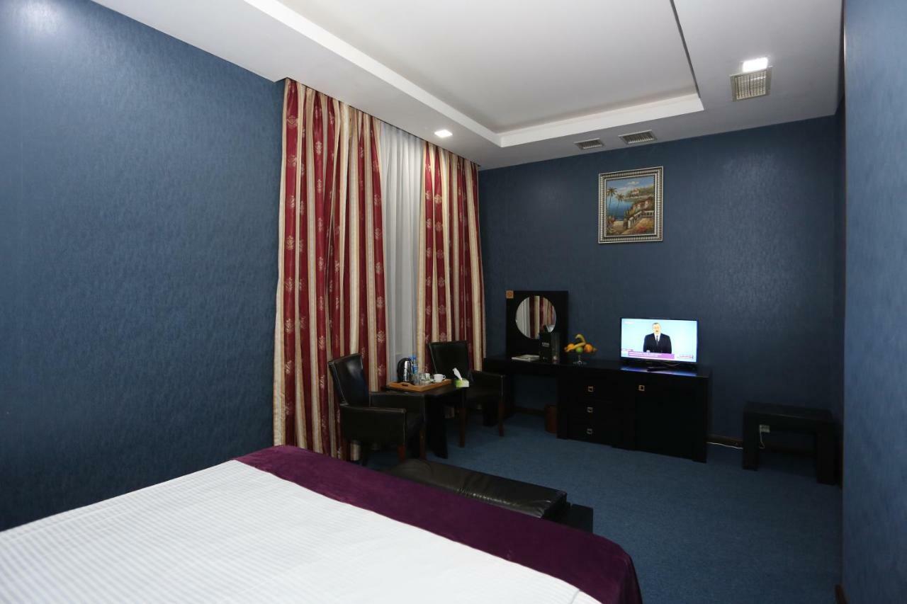 Ambassador Hotel Baku Exterior photo